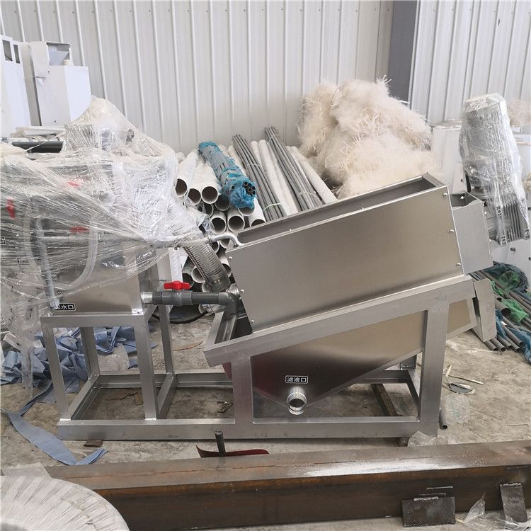 疊螺式污泥脫水機生產(chǎn)商-昊博環(huán)保